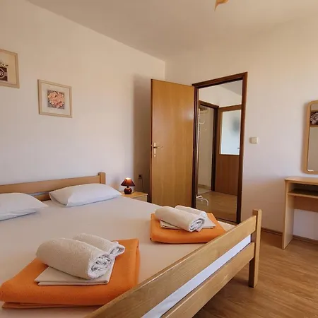 Apartment Adriana